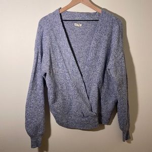 Urban Outfitters Blue Sweater - Small